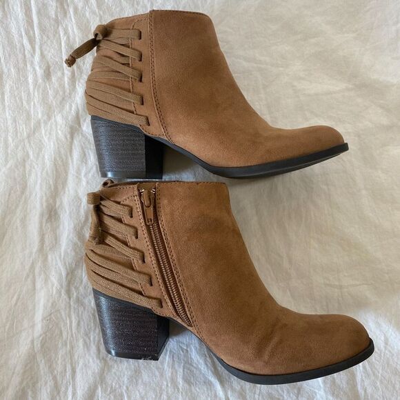 Indigo Rd. Western Boho Tan Suede Round Toe Womens Ankle Booties Size 6.5M - Picture 4 of 10